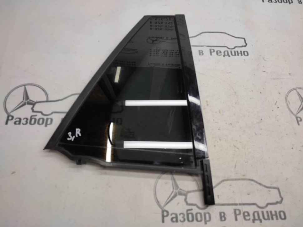 Стекло заднее правое MERCEDES-BENZ GLC-класс X253 (2015 - 2019) фото 1 — Разборка Мерседес
