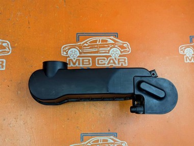 Резонатор воздушного фильтра MERCEDES-BENZ E-класс W210/S210 (1995 - 1999) — Разборка Мерседес