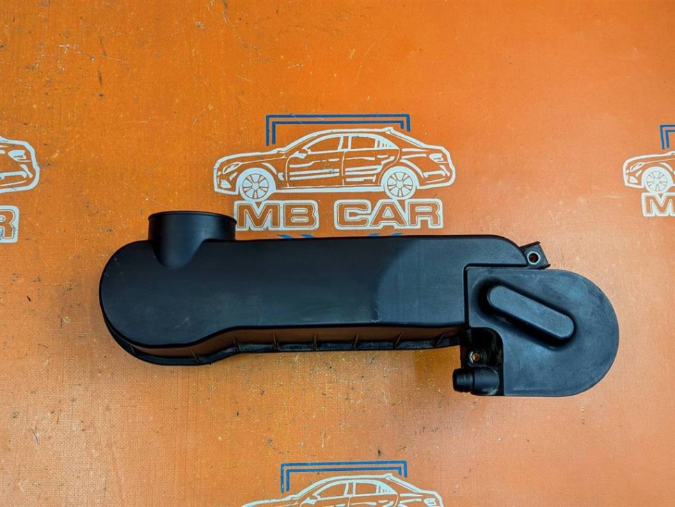 Резонатор воздушного фильтра MERCEDES-BENZ E-класс W210/S210 (1995 - 1999) фото 1 — Разборка Мерседес