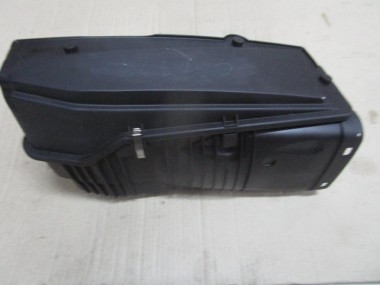 Корпус воздушного фильтра MERCEDES-BENZ C-класс W203/S203/CL203 рестайлинг (2004 - 2008) — Разборка Мерседес