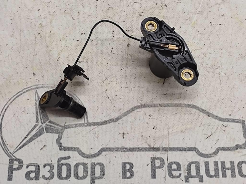 Датчик уровня масла MERCEDES-BENZ CLS-класс C219 (2004 - 2008) фото 1 — Разборка Мерседес