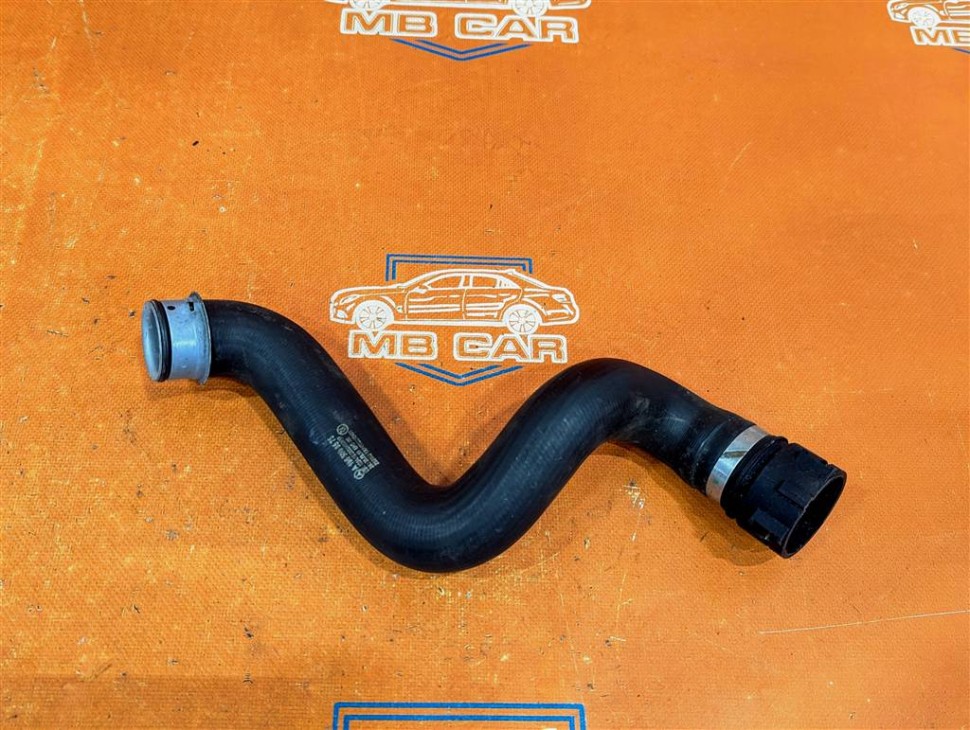 Патрубок радиатора MERCEDES-BENZ GLS-класс X166 (2015 - 2019) фото 1 — Разборка Мерседес