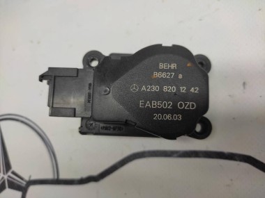 Сервоприводы печки MERCEDES-BENZ E-класс W211/S211 (2002 - 2006) — Разборка Мерседес