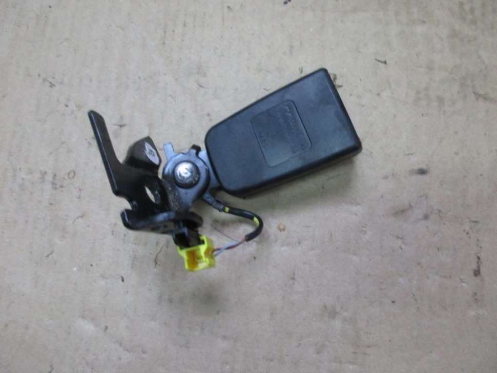 Замок ремня безопасности MERCEDES-BENZ CLS-класс C218/X218 (2010 - 2014) фото 1 — Разборка Мерседес