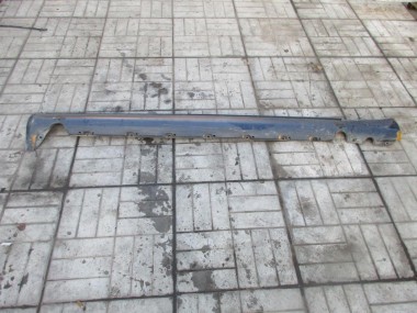 Порог пластиковый правый MERCEDES-BENZ W124 W124/S124/C124/A124 (1984 - 1993) — Разборка Мерседес