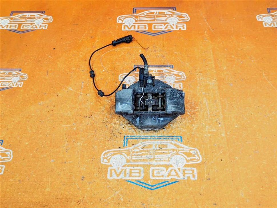 Суппорт задний правый MERCEDES-BENZ M-класс W163 рестайлинг (2001 - 2005) фото 1 — Разборка Мерседес