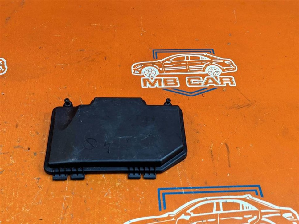 Крышка блока предохранителей MERCEDES-BENZ S-класс W222/C217/A217 рестайлинг (2017 - 2020) фото 1 — Разборка Мерседес