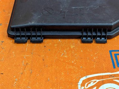 Крышка блока предохранителей MERCEDES-BENZ S-класс W222/C217/A217 рестайлинг (2017 - 2020) — Разборка Мерседес