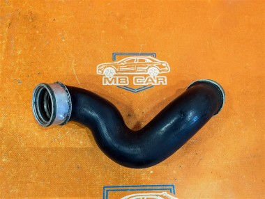 Патрубок интеркулера MERCEDES-BENZ C-класс W203/S203/CL203 (2000 - 2004) — Разборка Мерседес