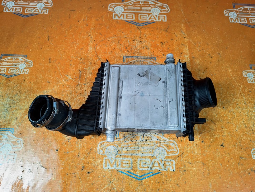 Интеркулер MERCEDES-BENZ A-класс AMG W176 (2013 - 2015) фото 1 &mdash; Разборка Мерседес