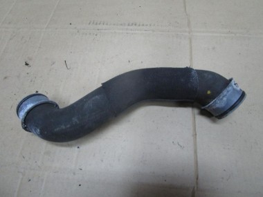 Патрубок радиатора MERCEDES-BENZ E-класс W212/S212/C207/A207 рестайлинг (2013 - 2016) — Разборка Мерседес