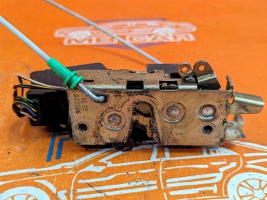 Замок двери передней левой MERCEDES-BENZ Sprinter W901-905 (1995 - 2006) — Разборка Мерседес