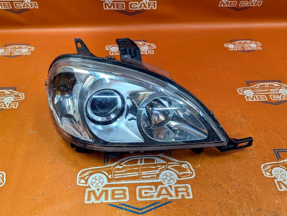 Фара правая MERCEDES-BENZ M-класс W163 рестайлинг (2001 - 2005) фото 1 — Разборка Мерседес
