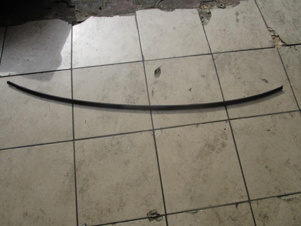 Молдинг лобового стекла MERCEDES-BENZ E-класс W211/S211 (2002 - 2006) фото 1 — Разборка Мерседес