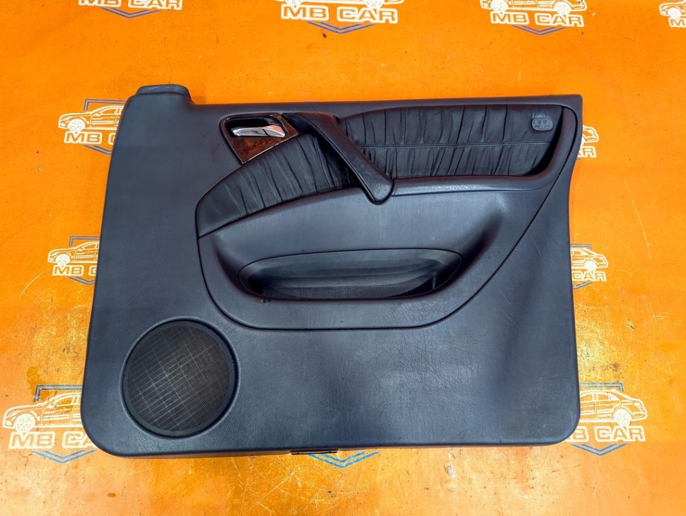 Карта двери передняя правая MERCEDES-BENZ M-класс W163 рестайлинг (2001 - 2005) фото 1 — Разборка Мерседес