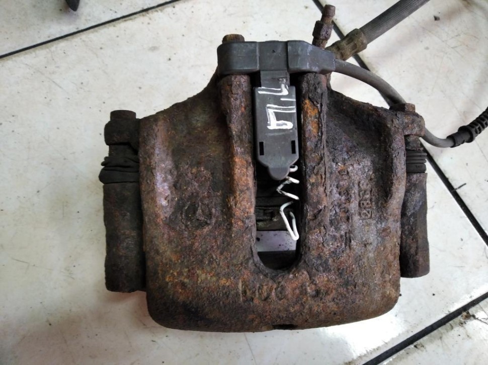 Суппорт передний левый MERCEDES-BENZ E-класс W124/S124/C124/A124 (1984 - 1997) фото 1 — Разборка Мерседес