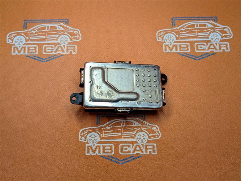 Реле моторчика печки MERCEDES-BENZ C-класс W204/S204/С204 рестайлинг (2011 - 2015) фото 1 — Разборка Мерседес