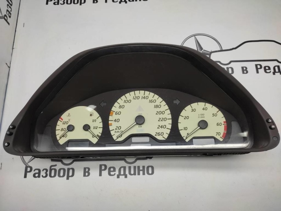 Щиток приборов MERCEDES-BENZ CLK-класс C208/W208 (1997 - 2000) фото 1 — Разборка Мерседес