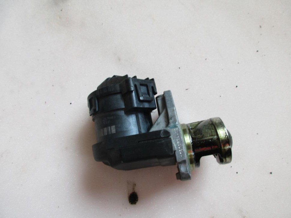 Клапан EGR MERCEDES-BENZ E-класс W212/S212/C207/A207 (2009 - 2013) фото 1 — Разборка Мерседес