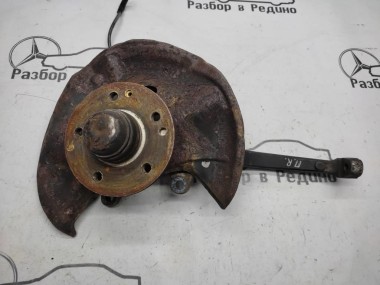 Кулак поворотный передний правый MERCEDES-BENZ CLK-класс C208/W208 (1997 - 2000) — Разборка Мерседес