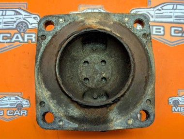 Опора КПП MERCEDES-BENZ M-класс W164 (2005 - 2008) — Разборка Мерседес