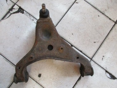 Рычаг передний нижний правый MERCEDES-BENZ Sprinter W906 (2006 - 2019) — Разборка Мерседес