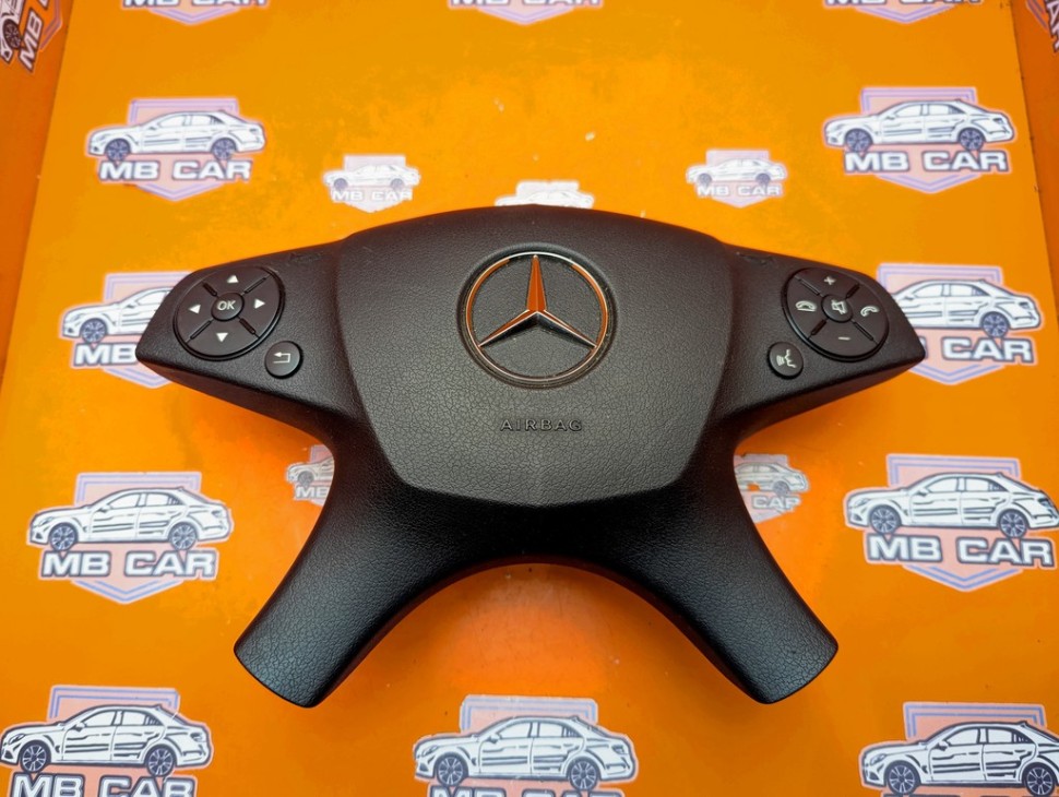 Подушка безопасности в руль MERCEDES-BENZ C-класс W204/S204 (2006 - 2011) фото 1 — Разборка Мерседес