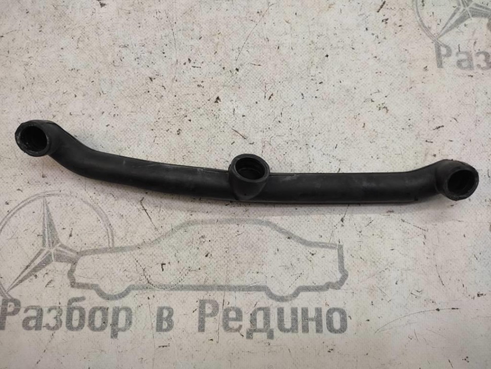 Трубка вентиляции картерных газов MERCEDES-BENZ E-класс W211/S211 (2002 - 2006) фото 1 — Разборка Мерседес