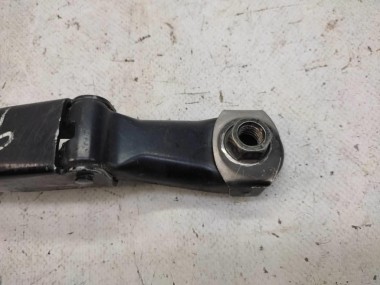 Поводок дворников MERCEDES-BENZ S-класс W220 (1998 - 2005) — Разборка Мерседес