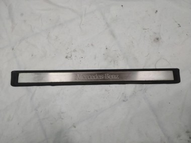 Накладка порога внутренняя MERCEDES-BENZ E-класс W211/S211 (2002 - 2006) — Разборка Мерседес