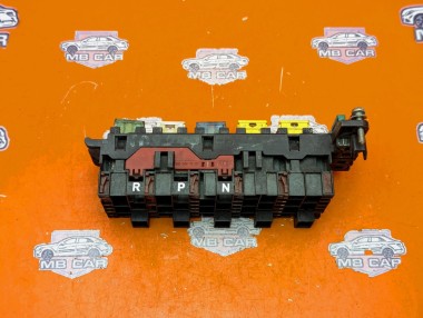 Блок предохранителей MERCEDES-BENZ S-класс W140 (1991 - 1998) — Разборка Мерседес