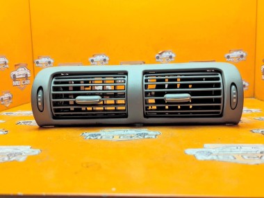 Воздуховод центральный MERCEDES-BENZ C-класс W203/S203/CL203 (2000 - 2004) &mdash; Разборка Мерседес