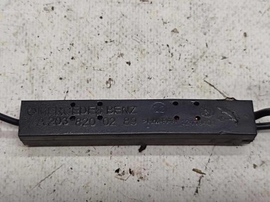 Усилитель антенны MERCEDES-BENZ C-класс W203/S203/CL203 рестайлинг (2004 - 2008) — Разборка Мерседес