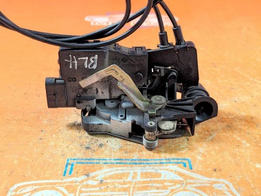 Замок двери задней левой MERCEDES-BENZ M-класс W163 рестайлинг (2001 - 2005) — Разборка Мерседес