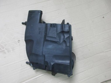 Корпус воздушного фильтра MERCEDES-BENZ M-класс W164 (2005 - 2008) — Разборка Мерседес