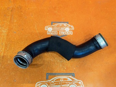 Патрубок интеркулера MERCEDES-BENZ C-класс W203/S203/CL203 рестайлинг (2004 - 2008) — Разборка Мерседес
