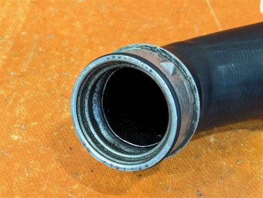 Патрубок интеркулера MERCEDES-BENZ C-класс W203/S203/CL203 рестайлинг (2004 - 2008) — Разборка Мерседес