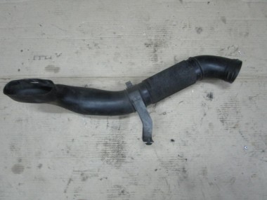 Патрубок воздушный MERCEDES-BENZ C-класс W203/S203/CL203 (2000 - 2004) — Разборка Мерседес
