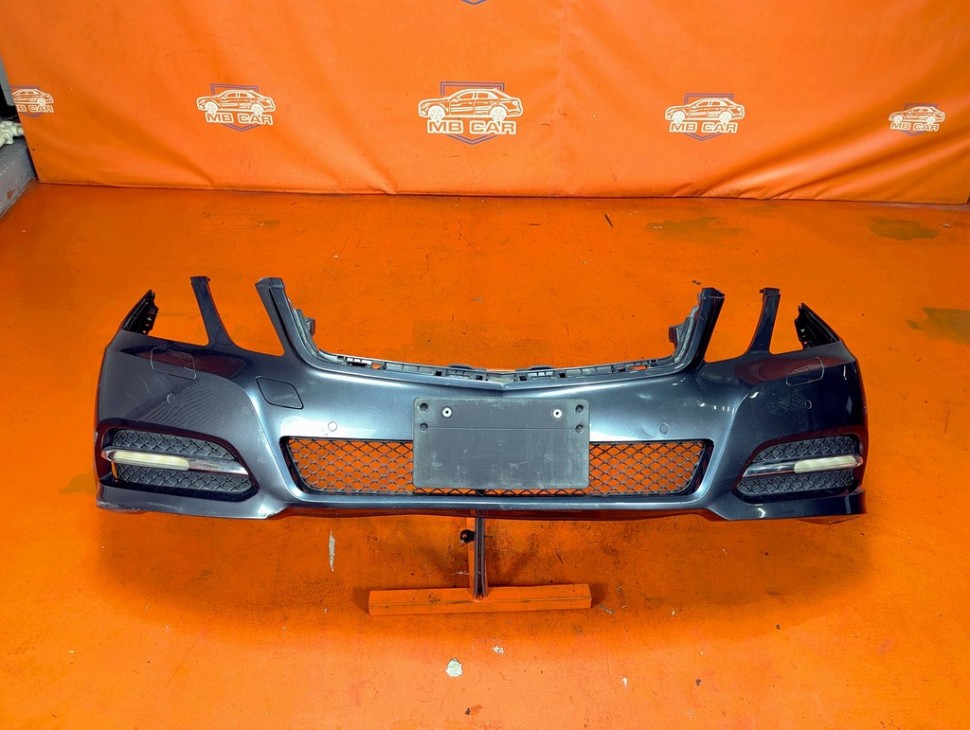 Бампер передний MERCEDES-BENZ E-класс W212/S212/C207/A207 (2009 - 2013) фото 1 &mdash; Разборка Мерседес