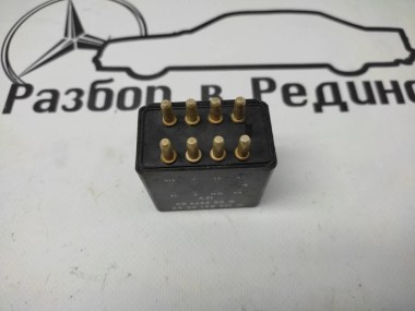 Реле стеклоочистителя MERCEDES-BENZ W124 W124/S124/C124/A124 (1984 - 1993) — Разборка Мерседес