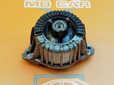 Опора двигателя MERCEDES-BENZ E-класс W212/S212/C207/A207 рестайлинг (2013 - 2016) — Разборка Мерседес