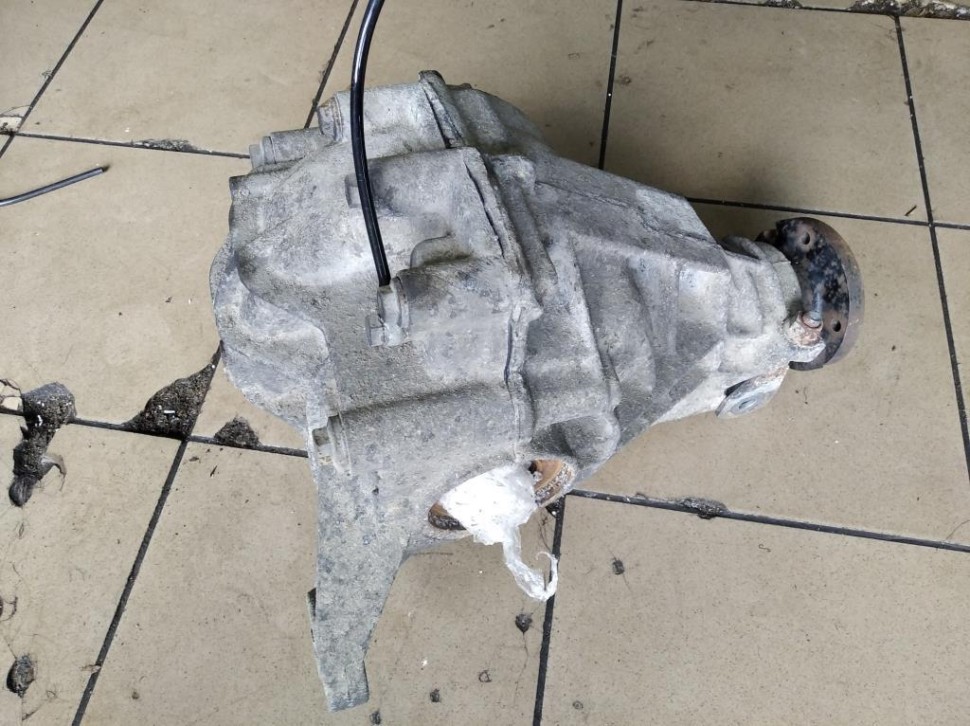 Редуктор задний MERCEDES-BENZ M-класс W163 рестайлинг (2001 - 2005) фото 1 — Разборка Мерседес