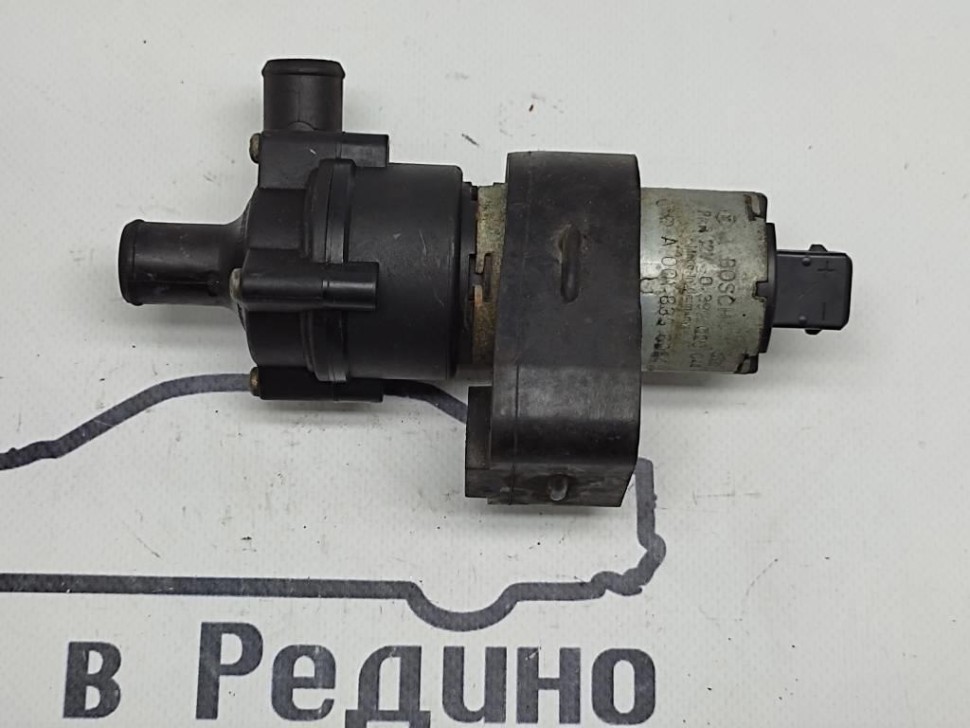 Насос циркуляционный MERCEDES-BENZ M-класс W163 (1997 - 2001) фото 1 — Разборка Мерседес