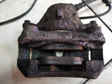 Суппорт передний правый MERCEDES-BENZ E-класс W124/S124/C124/A124 (1984 - 1997) — Разборка Мерседес