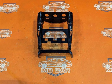 Кронштейн крепления команд MERCEDES-BENZ M-класс W164 (2005 - 2008) — Разборка Мерседес