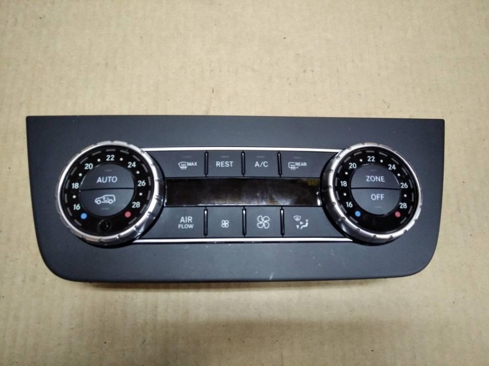 Панель управления климатом MERCEDES-BENZ GLE-класс AMG W166 (2015 - 2019) фото 1 — Разборка Мерседес