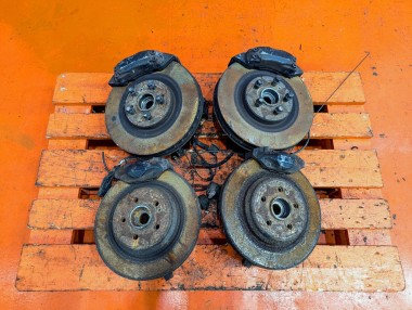 Комплект тормозов MERCEDES-BENZ M-класс W163 рестайлинг (2001 - 2005) — Разборка Мерседес