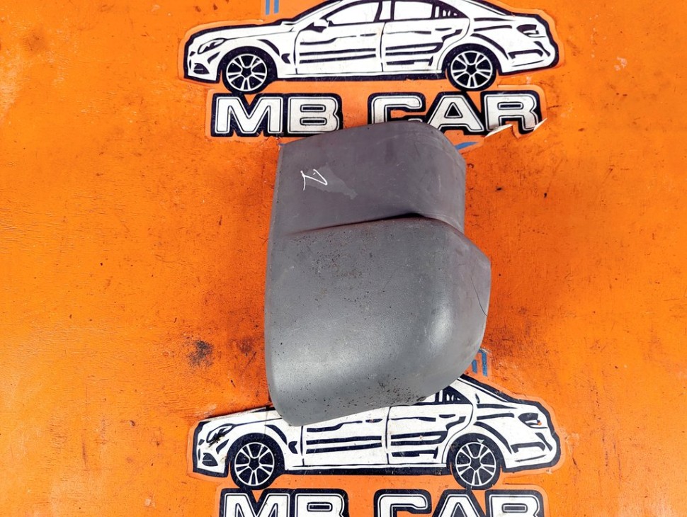 Уголок заднего бампера MERCEDES-BENZ Sprinter W901-905 (1995 - 2006) фото 1 &mdash; Разборка Мерседес