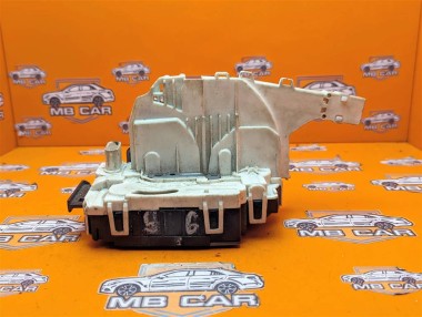 Замок двери передней правой MERCEDES-BENZ Sprinter w906 — Разборка Мерседес