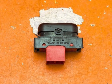 Кнопка стеклоподъемников MERCEDES-BENZ M-класс W163 (1997 - 2001) &mdash; Разборка Мерседес